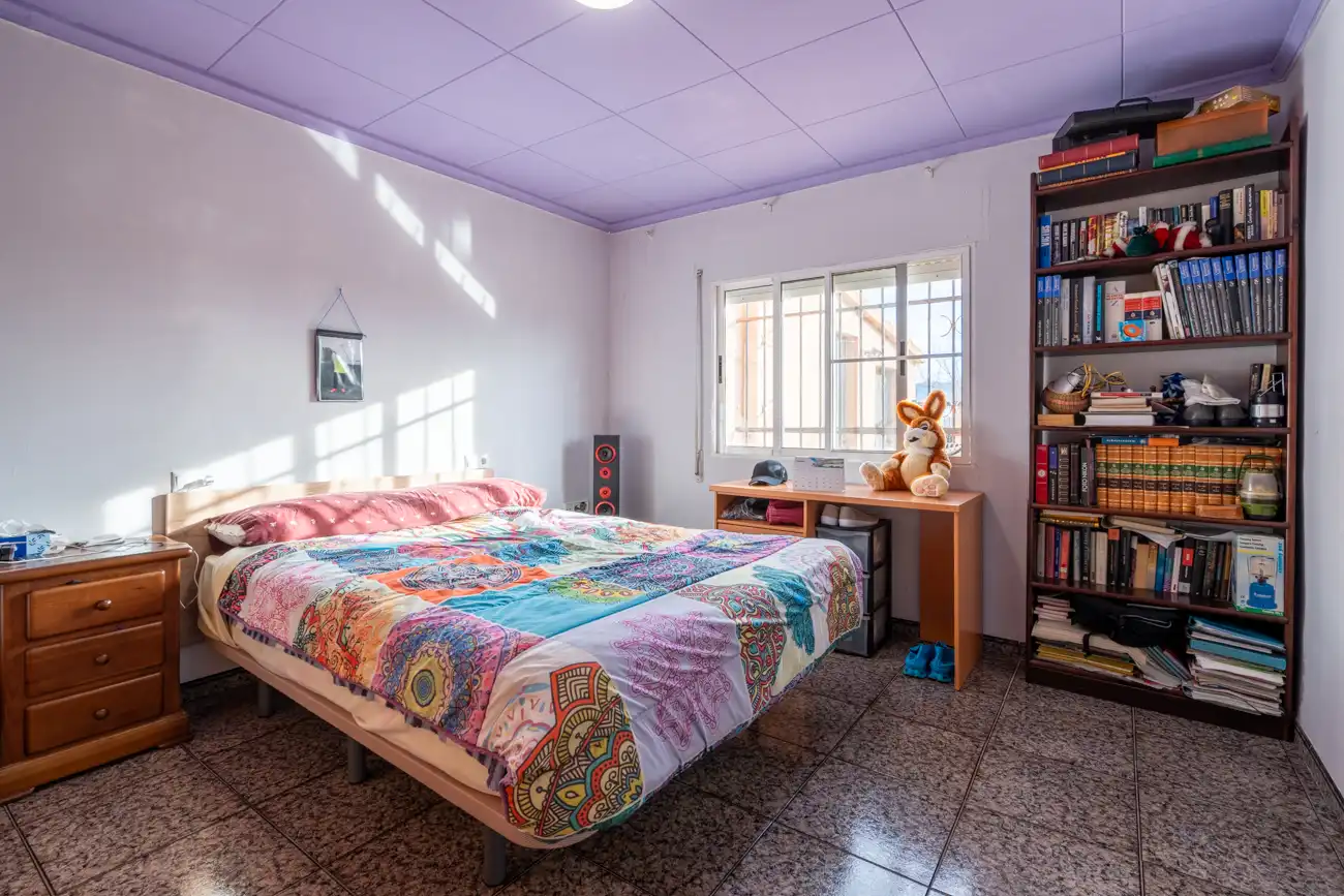 Schlafzimmer von Country house zum Verkauf in Tortosa mit Privatgarten, Schwimmbad und Internet