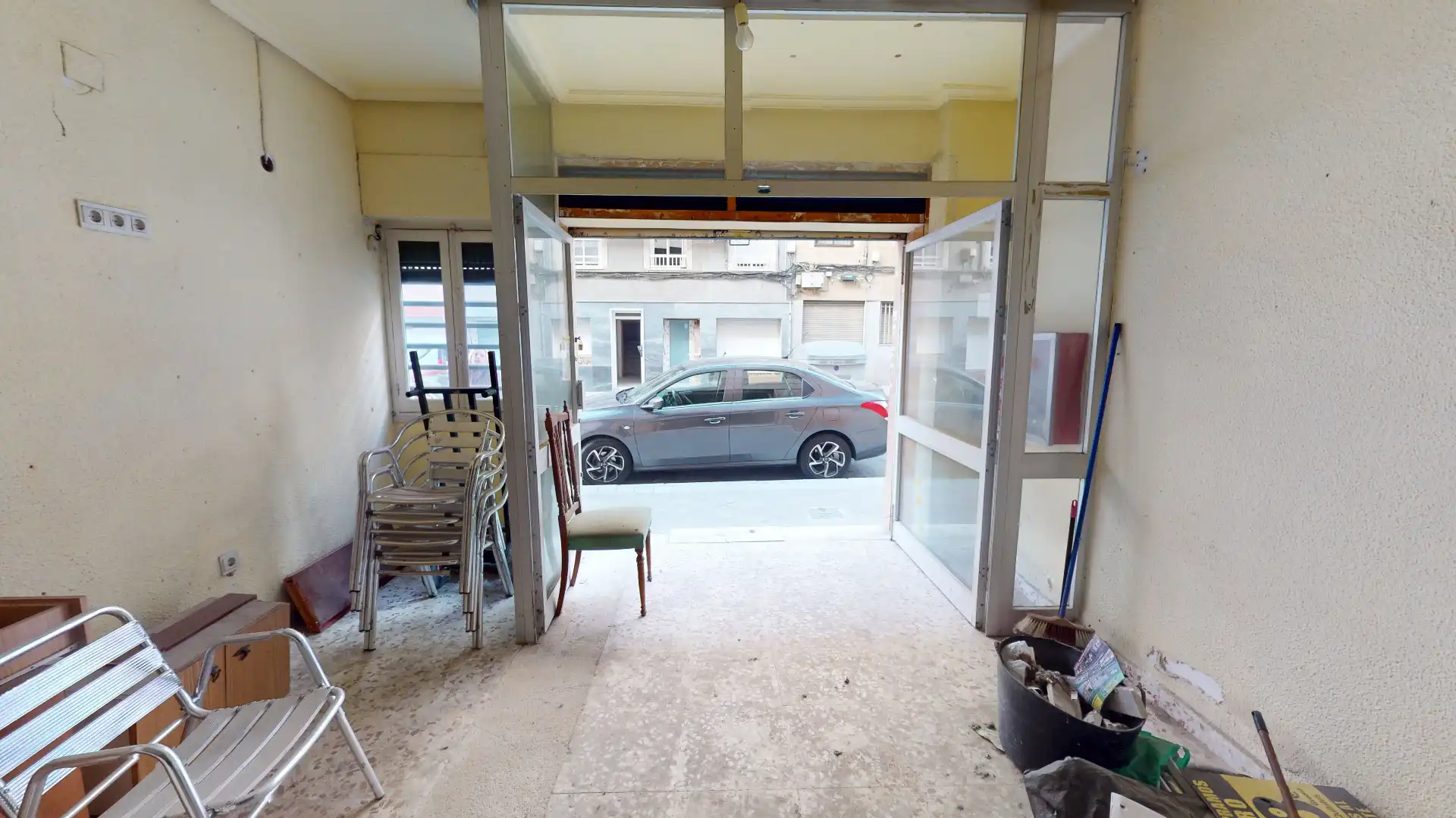 Local comercial en venta en Carrer Capità Alfons Vives