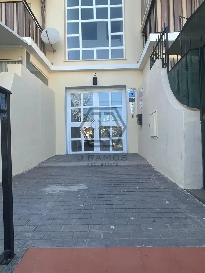 Piso con piscina en venta en Torre del Mar, imagen 47