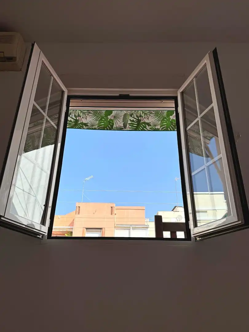 Vista exterior de Piso de alquiler en Madrid con Aire acondicionado, Calefacción y Terraza