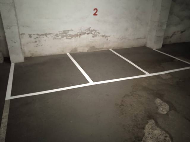 Garaje en Alquiler en Carrer de Sant Ramon en Centre
