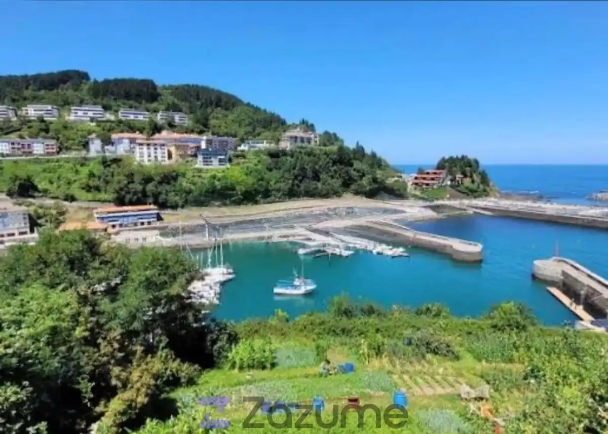 Exterior view of Houses for rent in Mutriku  with Heating, Private garden and Terrace