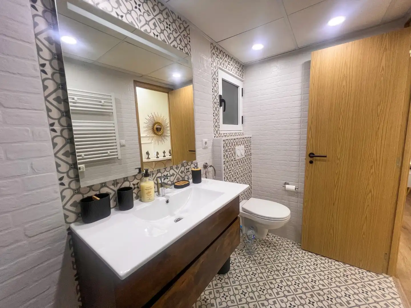 Badezimmer von Wohnungen zum Verkauf in Torrevieja mit Klimaanlage, Heizung und Terrasse