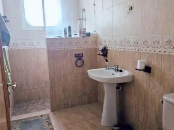 Badezimmer von Haus oder Chalet zum Verkauf in Elche / Elx mit Heizung, Terrasse und Abstellraum