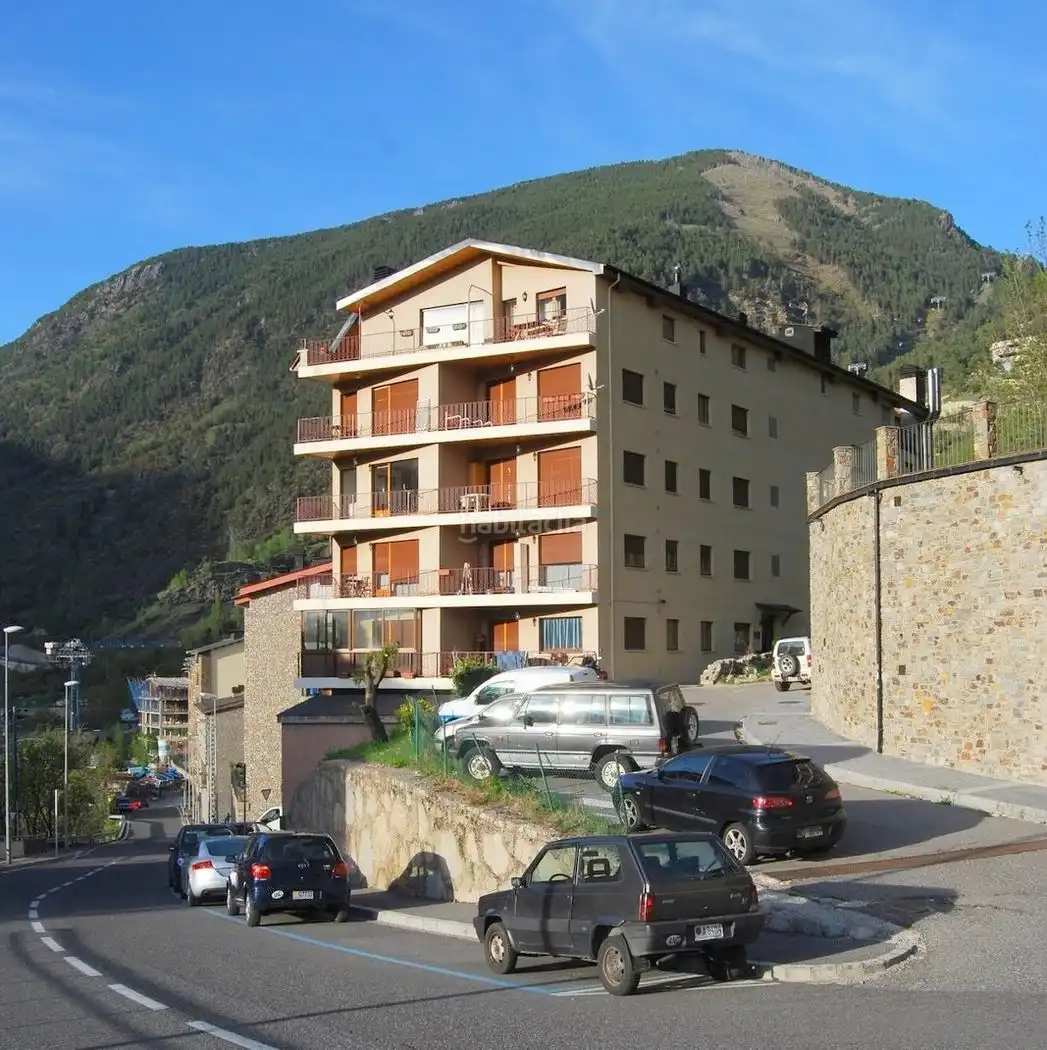 Piso con ascensor en venta en Carrer dels Ajustants 4