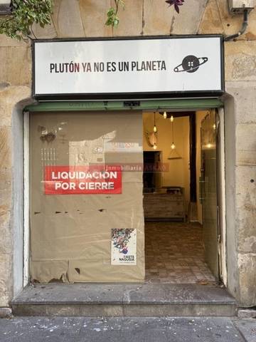 Local comercial en Alquiler en Casco Viejo