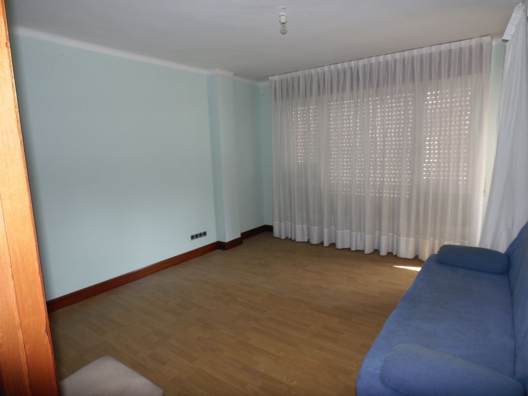 Bedroom of Flat for sale in Medina de Pomar
