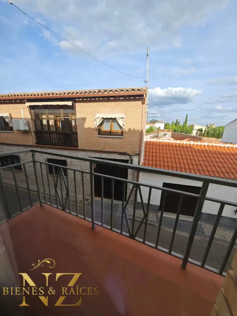 Casa amb terrassa en venda a Calle Ajofrín, imagen 26