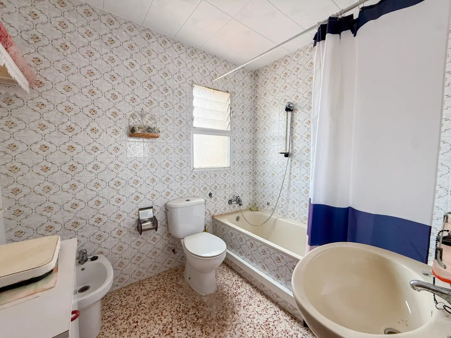 Bathroom of Detached homes for sale in Águilas  with Air Conditioner, Private garden and Terrace