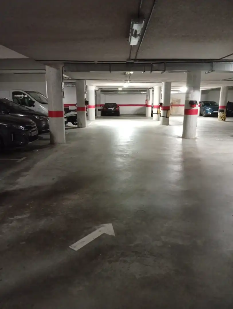 Parking à louer à Gijón - CL MARIANO POLA