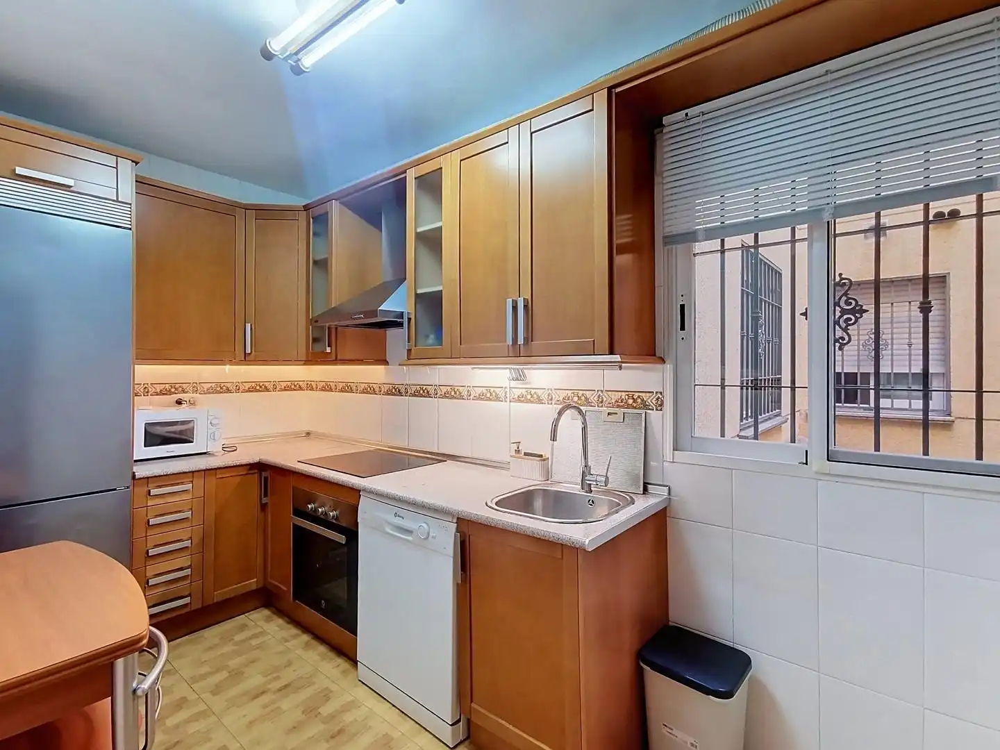 Kitchen of Flat for rent in Churriana de la Vega  with Air Conditioner, Heating and Terrace