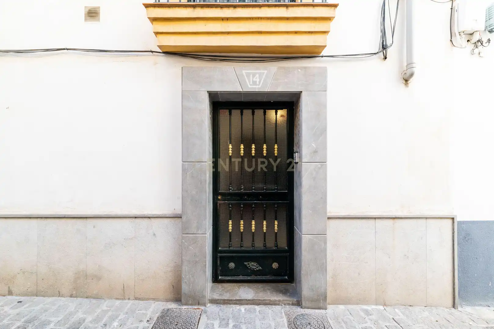 Vista exterior de Piso en venta en Granada con Aire acondicionado
