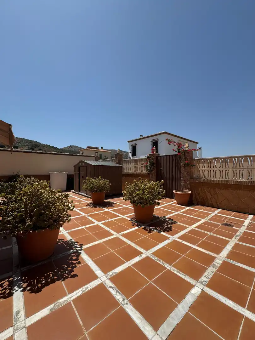 Casa amb jardí en venda a Casabermeja, imagen 3