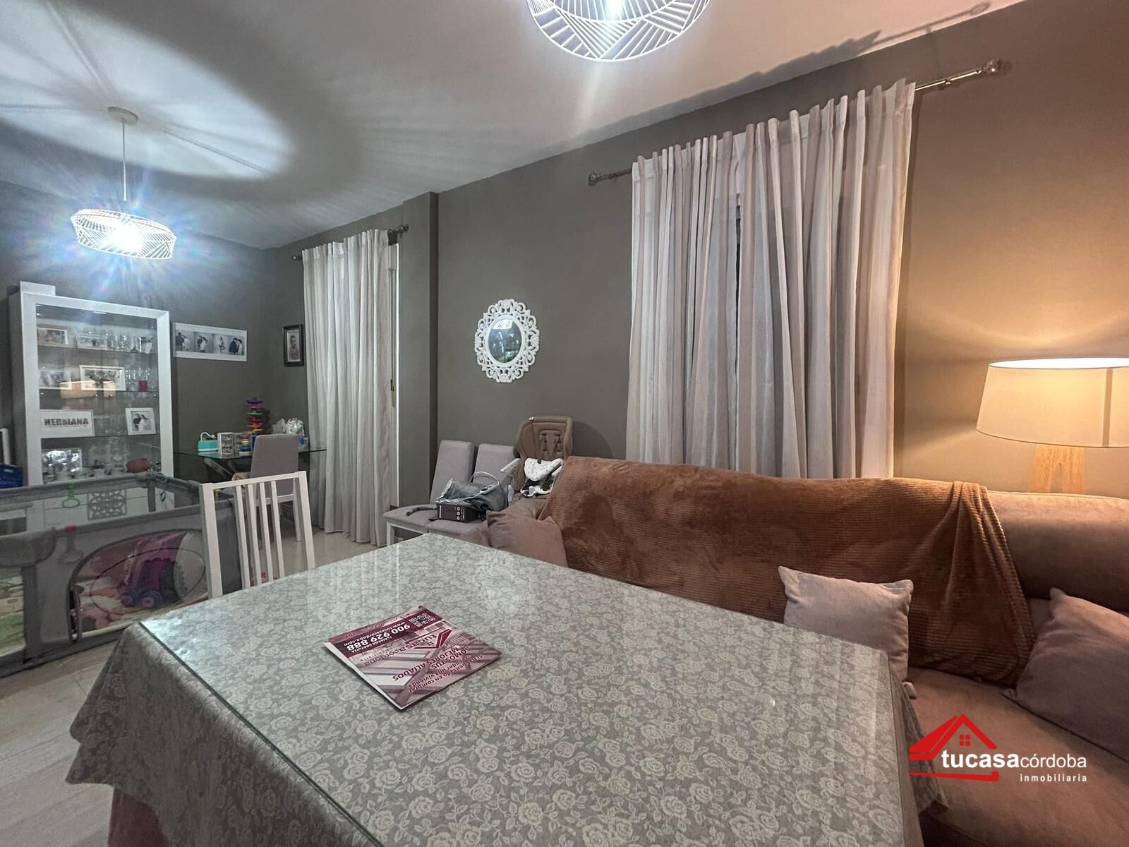 Menjador de Casa adosada en venda en Guadalcázar amb Aire condicionat