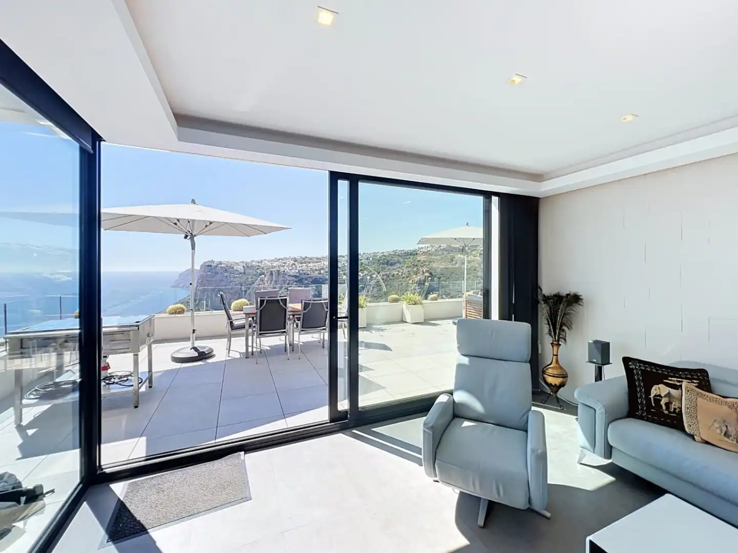 Penthouse with pool for sale in Cumbre del Sol, imagen 21