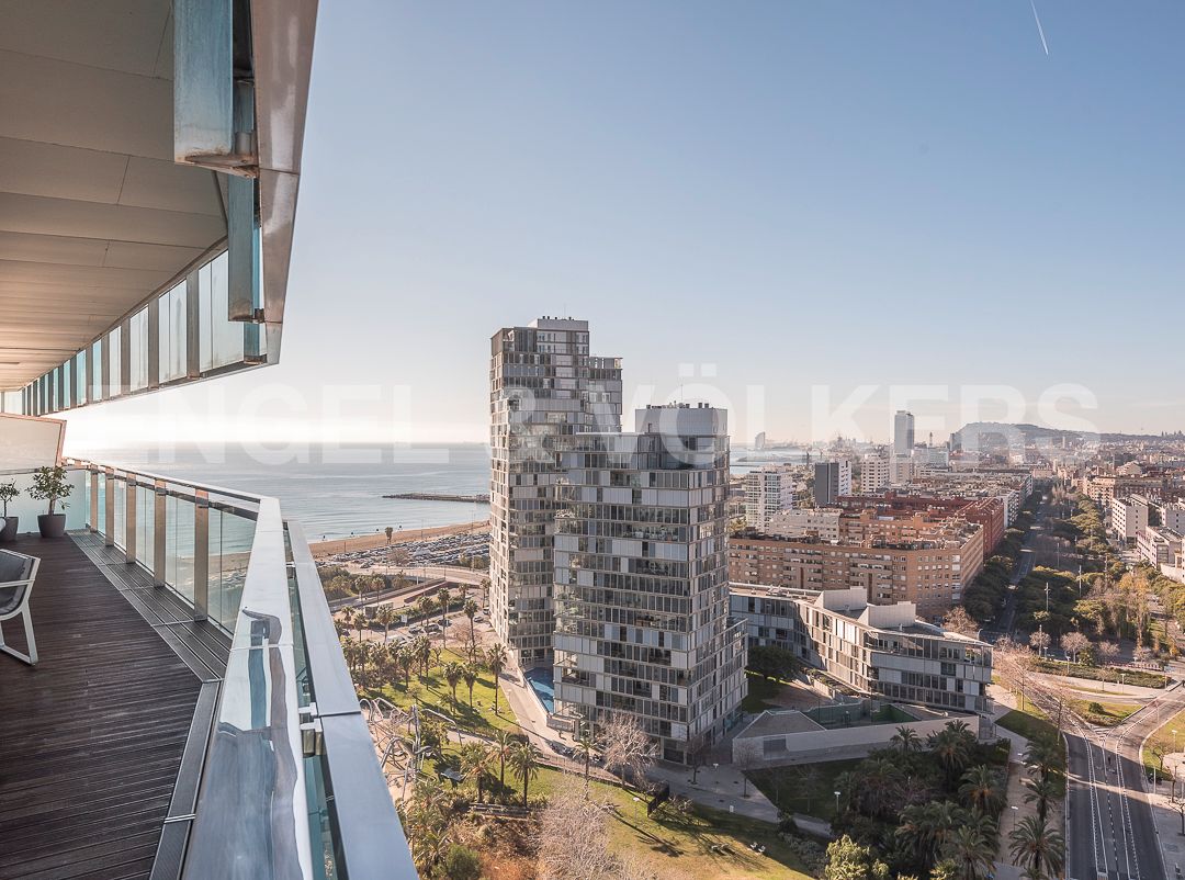 Terrace of Apartment for sale in  Barcelona Capital  with Air Conditioner, Heating and Parquet flooring