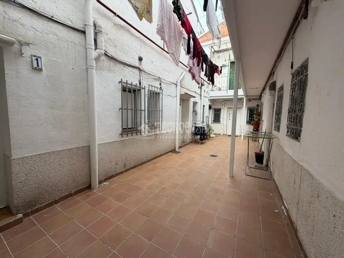 Vista exterior de Estudio en venta en Madrid