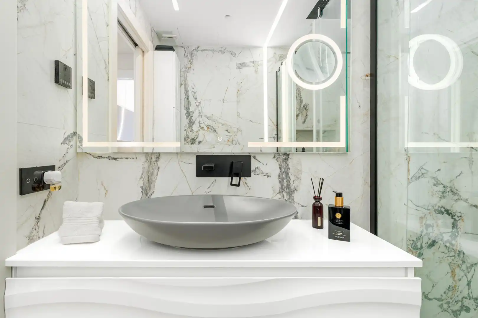 Baño de Ático en venta en Mijas con Aire acondicionado, Calefacción y Jardín privado