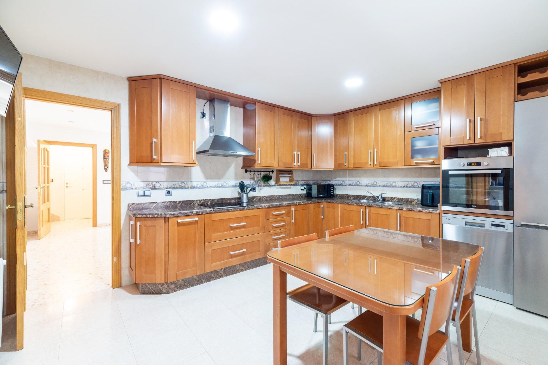 Kitchen of Single-family semi-detached for sale in Maracena  with Air Conditioner, Storage room and Balcony