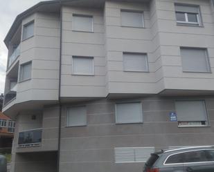 Vista exterior de Pis en venda en Fabero amb Calefacció