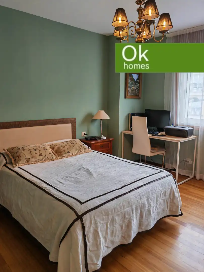 Habitación de Piso en venta en Betanzos con Calefacción, Parquet y Terraza