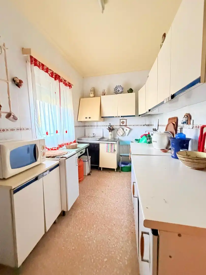 Cocina de Casa o chalet en venta en Valverde de Mérida con Jardín privado, Terraza y Trastero