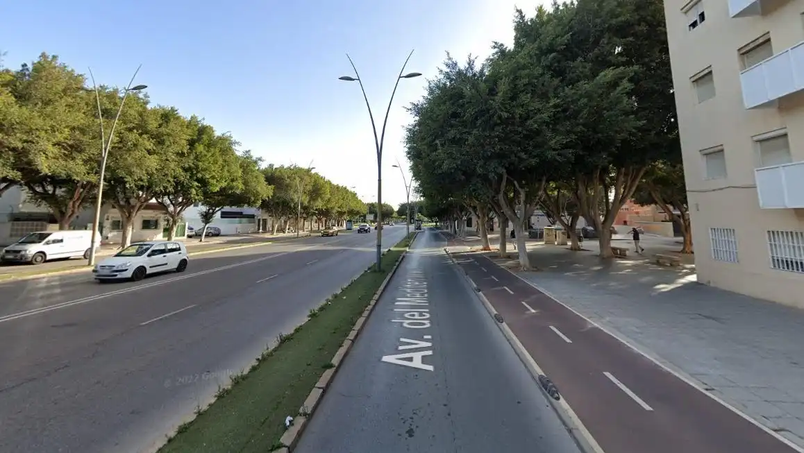 Vista exterior de Pis de lloguer en Almería amb Aire condicionat, Calefacció i Moblat