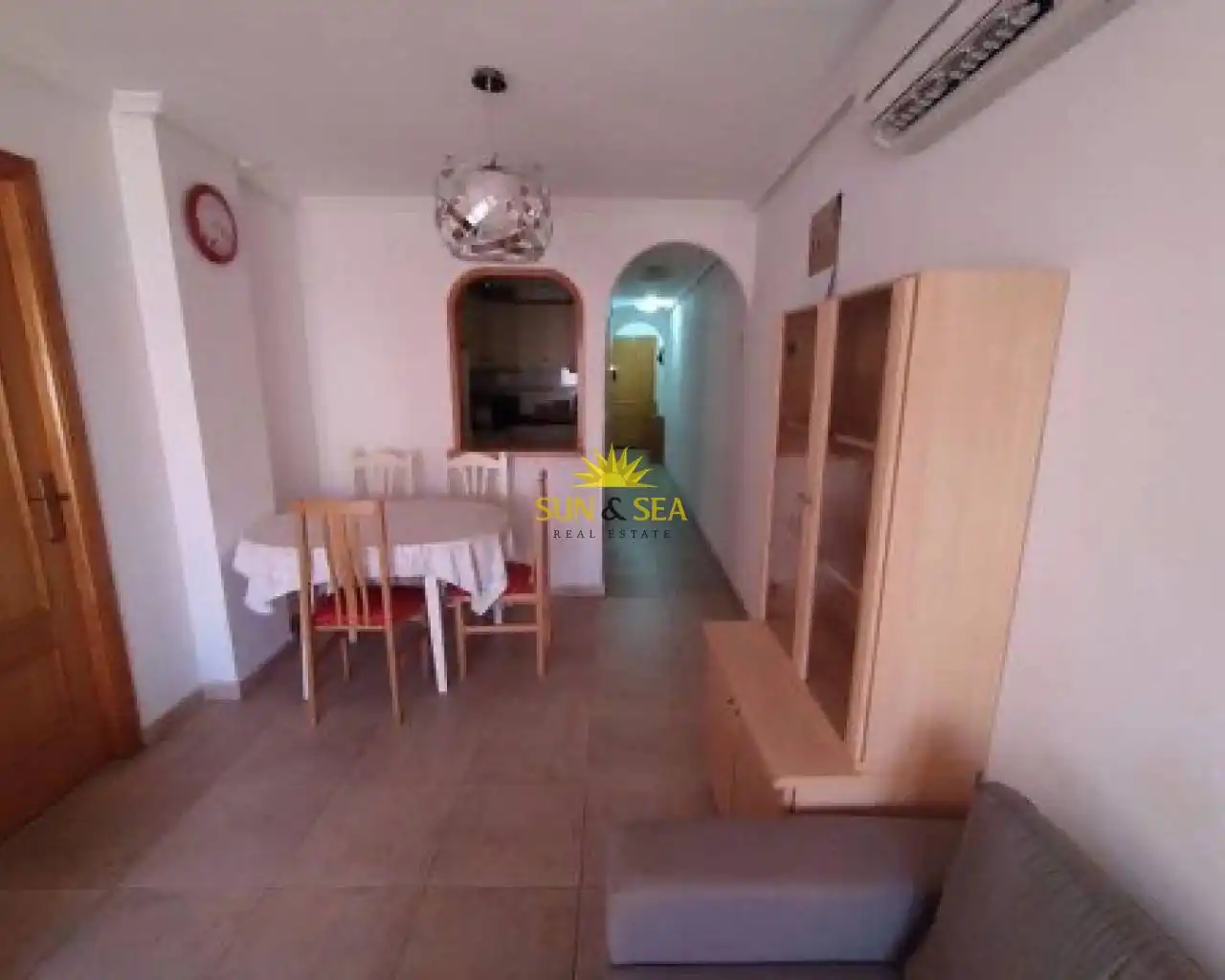 Apartamento de alquiler en Torrevieja con Aire acondicionado, Calefacción y Terraza