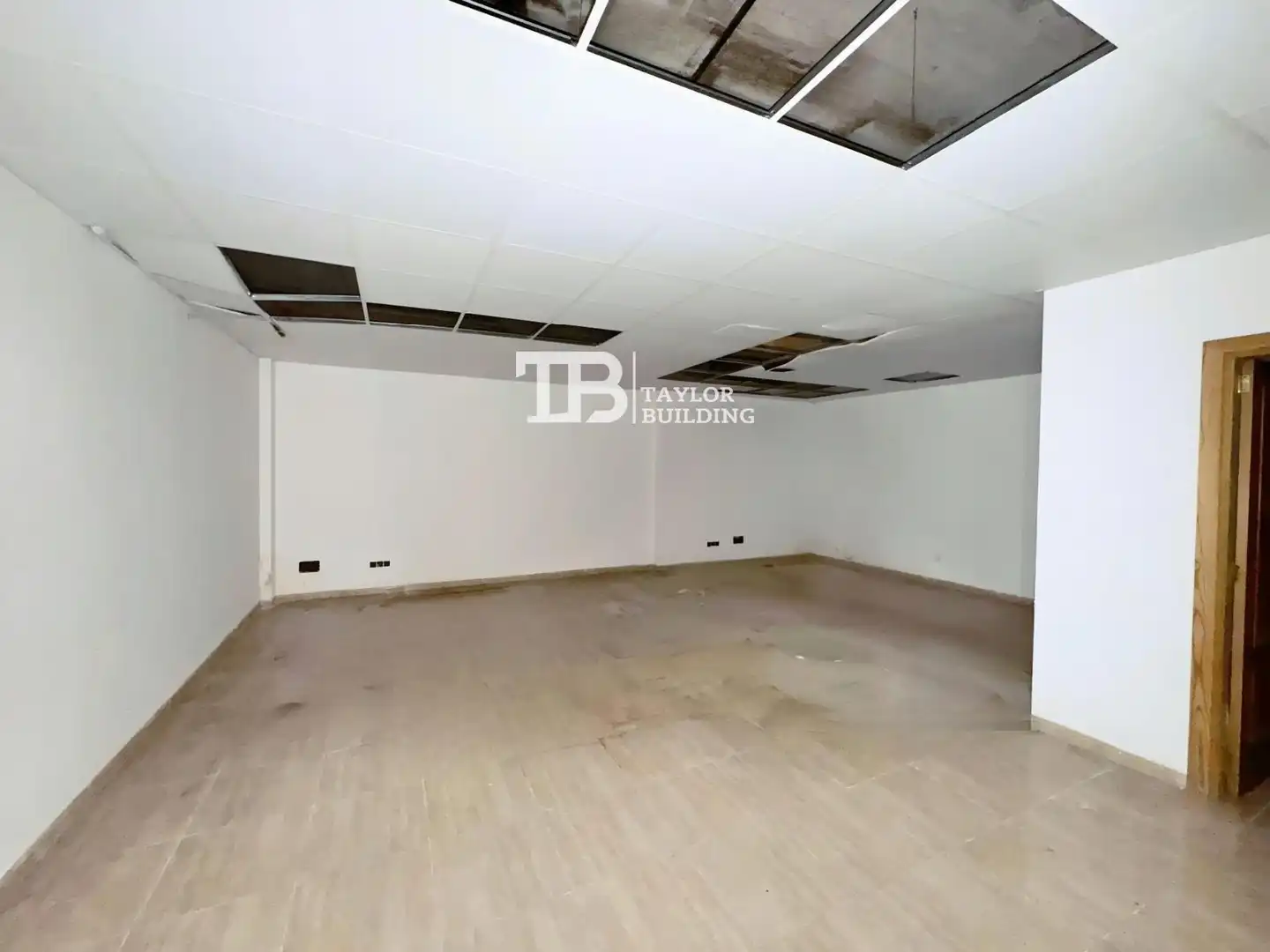 Local en venda en Andratx amb Aire condicionat, Parquet i Alarma