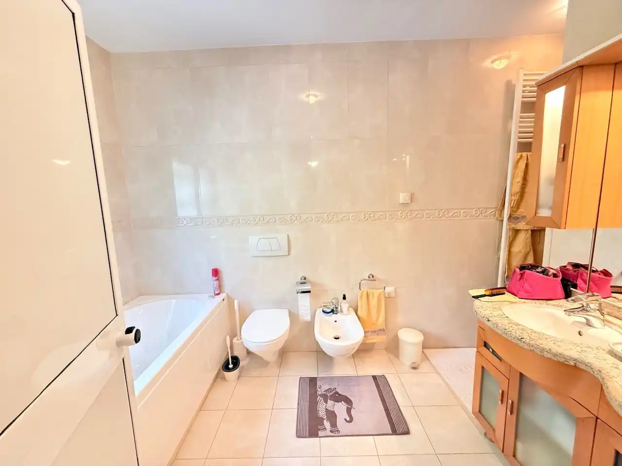 Baño de Casa o chalet en venta en Vélez-Málaga con Aire acondicionado, Calefacción y Jardín privado