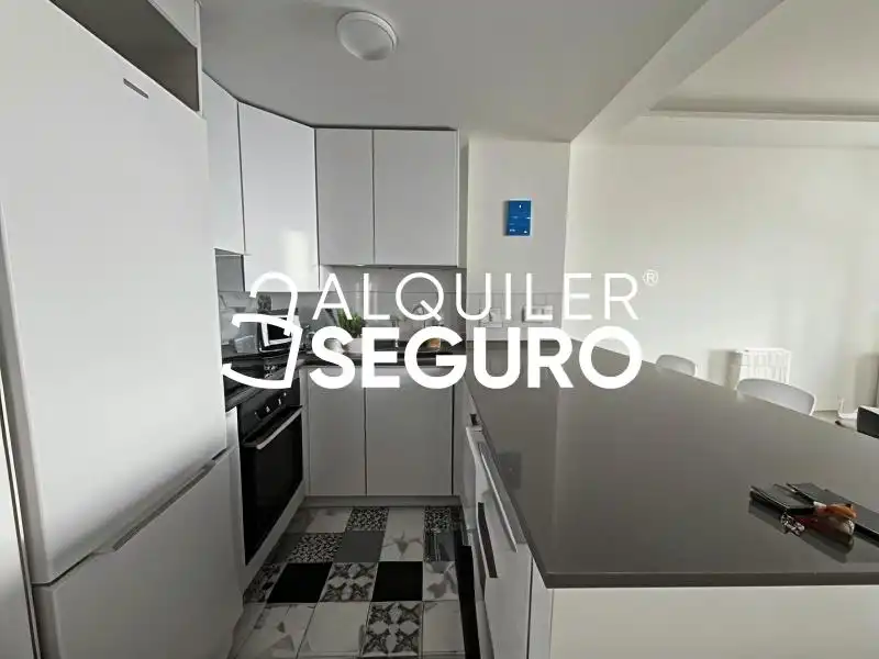 Cocina de Piso de alquiler en Casares con Terraza, Trastero y Amueblado