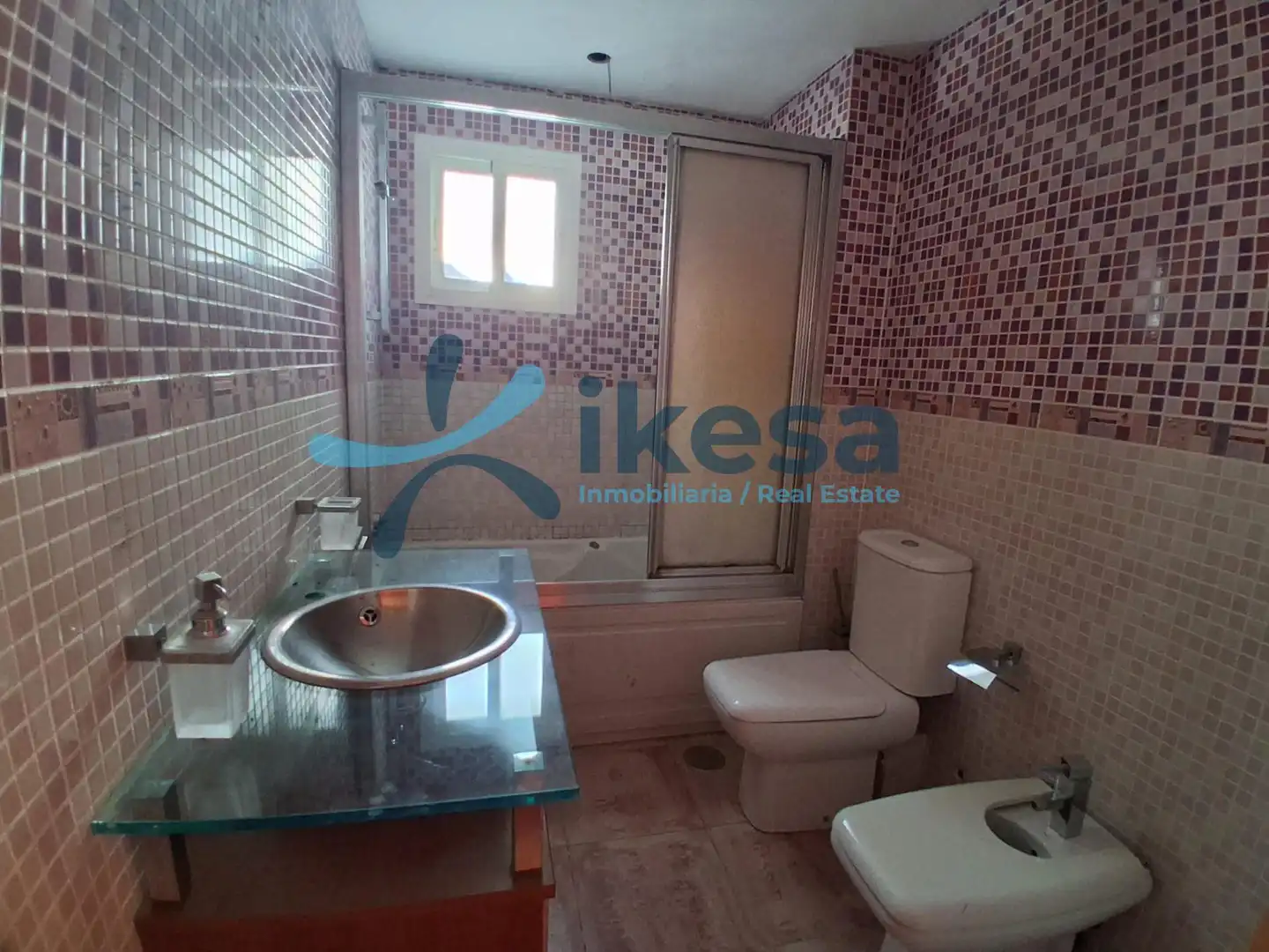 Baño de Piso en venta en Cerro - Amate
