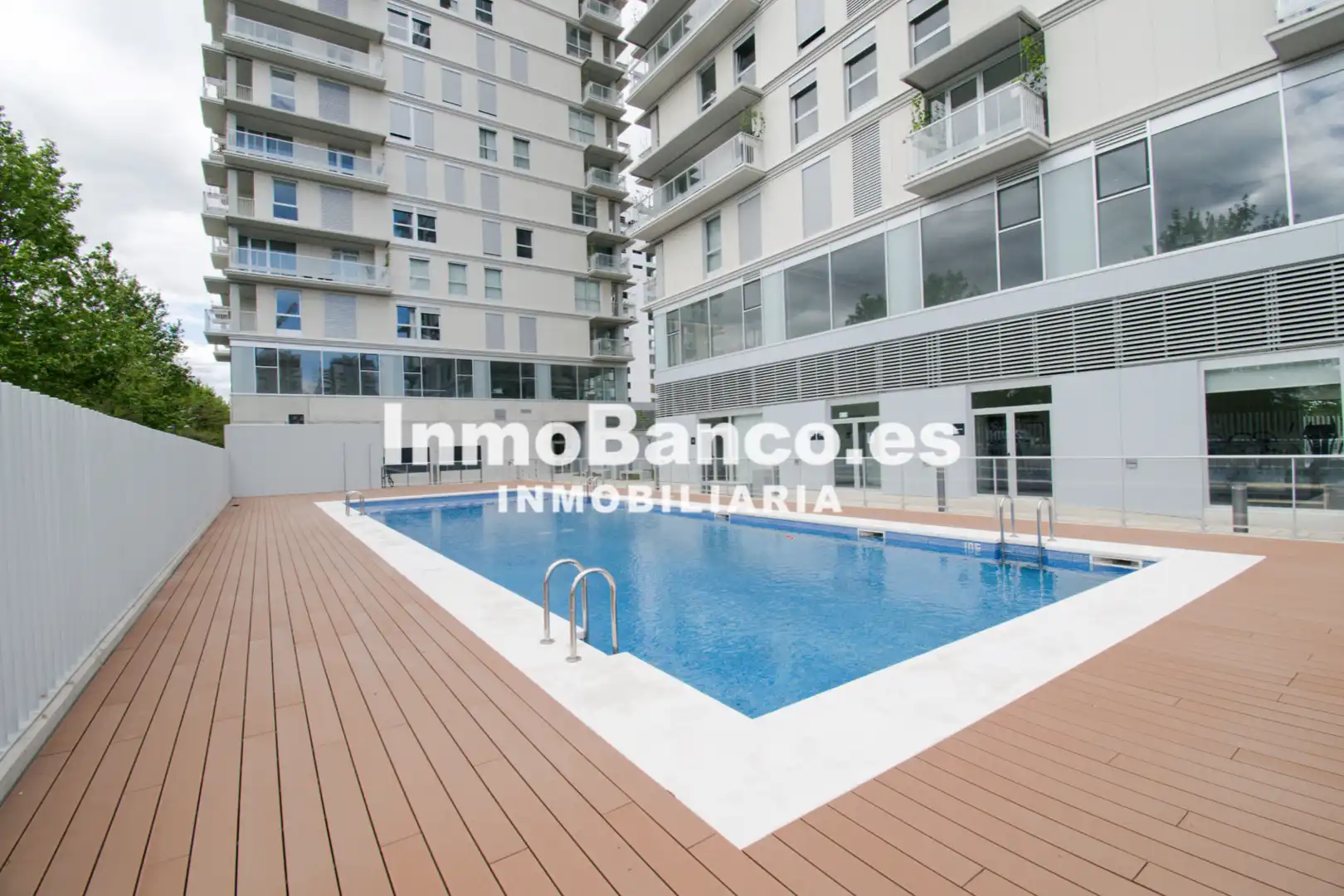 Flat for rent in Valencia  with Air Conditioner, Heating and Storage room