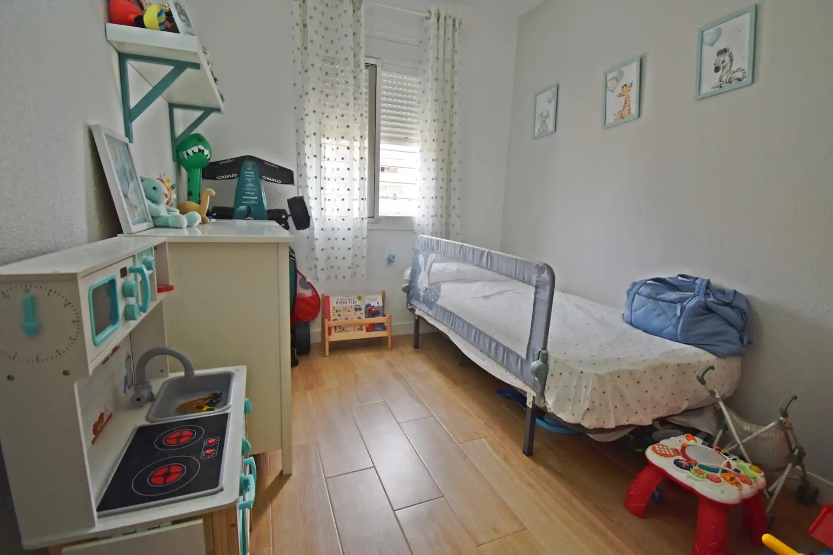 Schlafzimmer von Wohnung zum Verkauf in Jerez de la Frontera mit Klimaanlage, Heizung und Terrasse