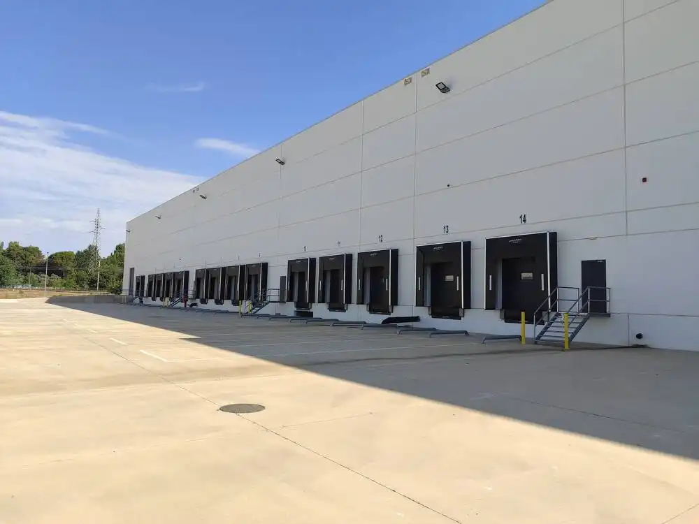 Exterior view of Industrial buildings for rent in Azuqueca de Henares