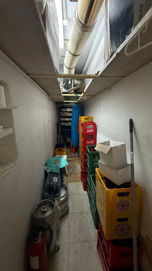 Geschaftsraum zur Miete in Calle Puerto de Somiedo, El Polígono