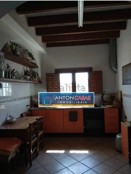 Finca rústica en venda a Novelda
