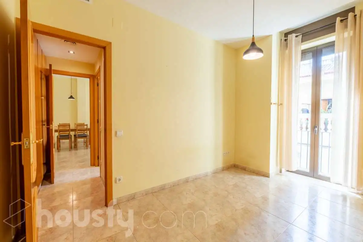 Schlafzimmer von Wohnung zum Verkauf in Vilanova i la Geltrú mit Klimaanlage, Heizung und Balkon