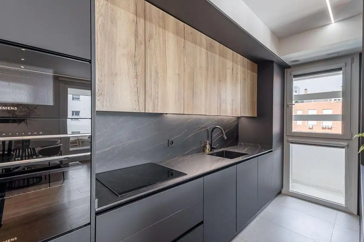 Cocina de Piso de alquiler en Granada con Terraza, Amueblado y Piscina comunitaria
