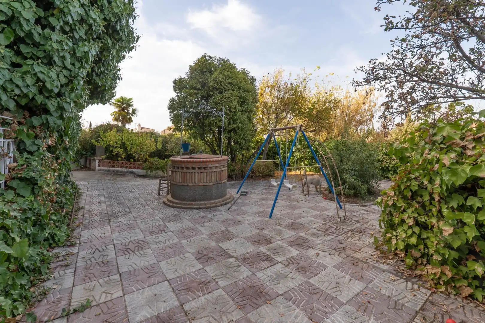 Terrassa de Casa o xalet en venda en La Zubia amb Calefacció, Jardí privat i Terrassa