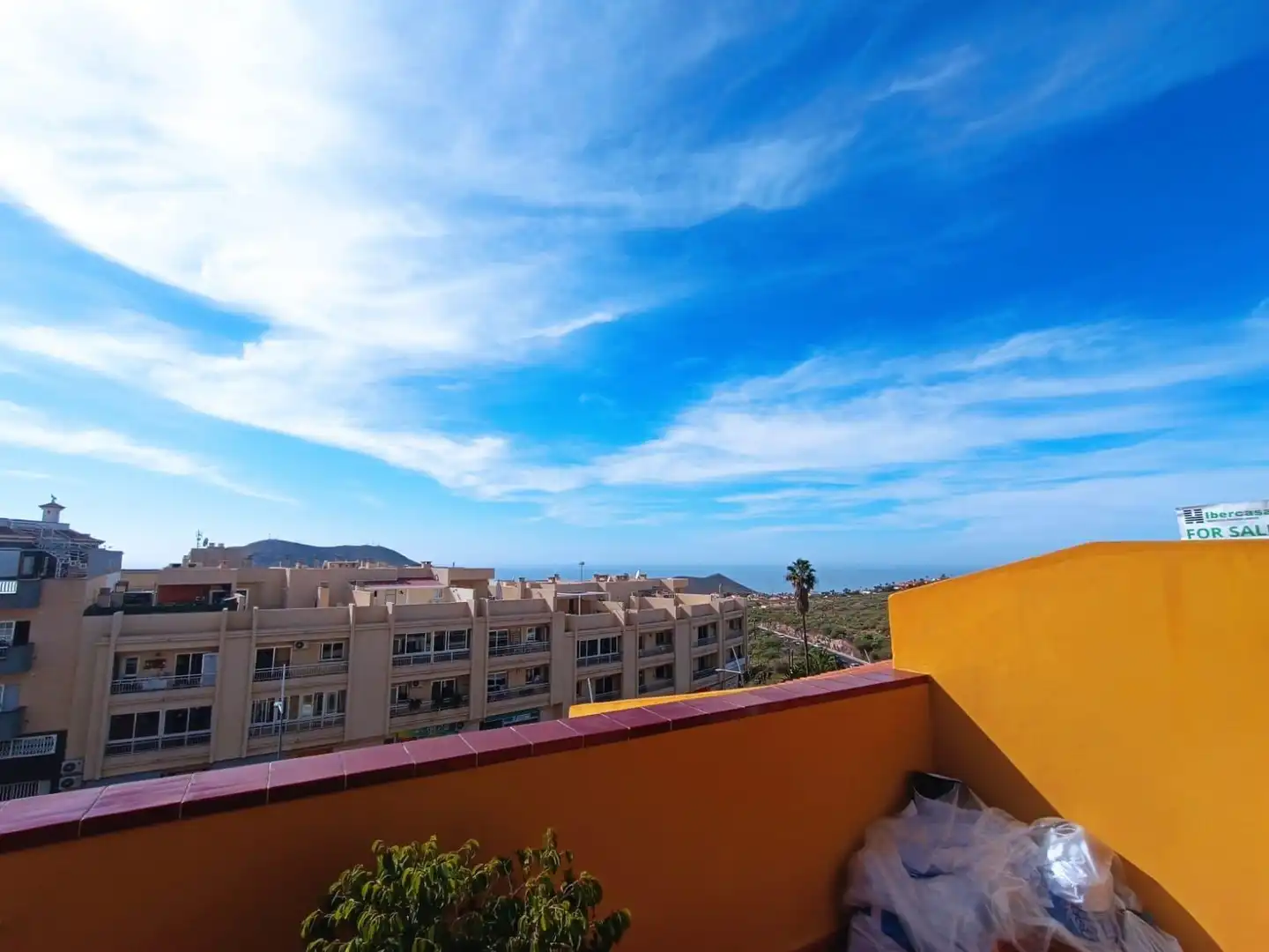 Vista exterior de Ático en venta en Arona con Terraza, Amueblado y Horno
