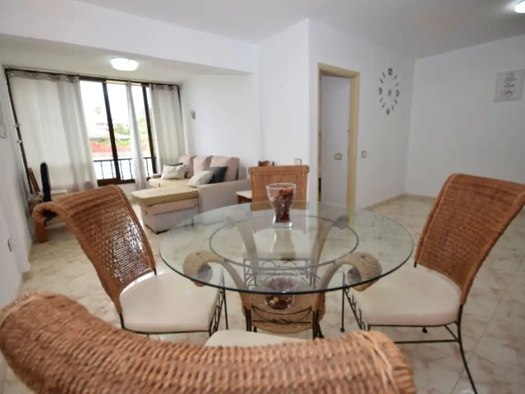 Wohnung zur Miete in Calle Luis Rodríguez Figueroa, Zona Botánico