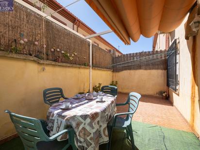 Terrassa de Casa adosada en venda en Alhendín amb Jardí privat, Terrassa i Traster