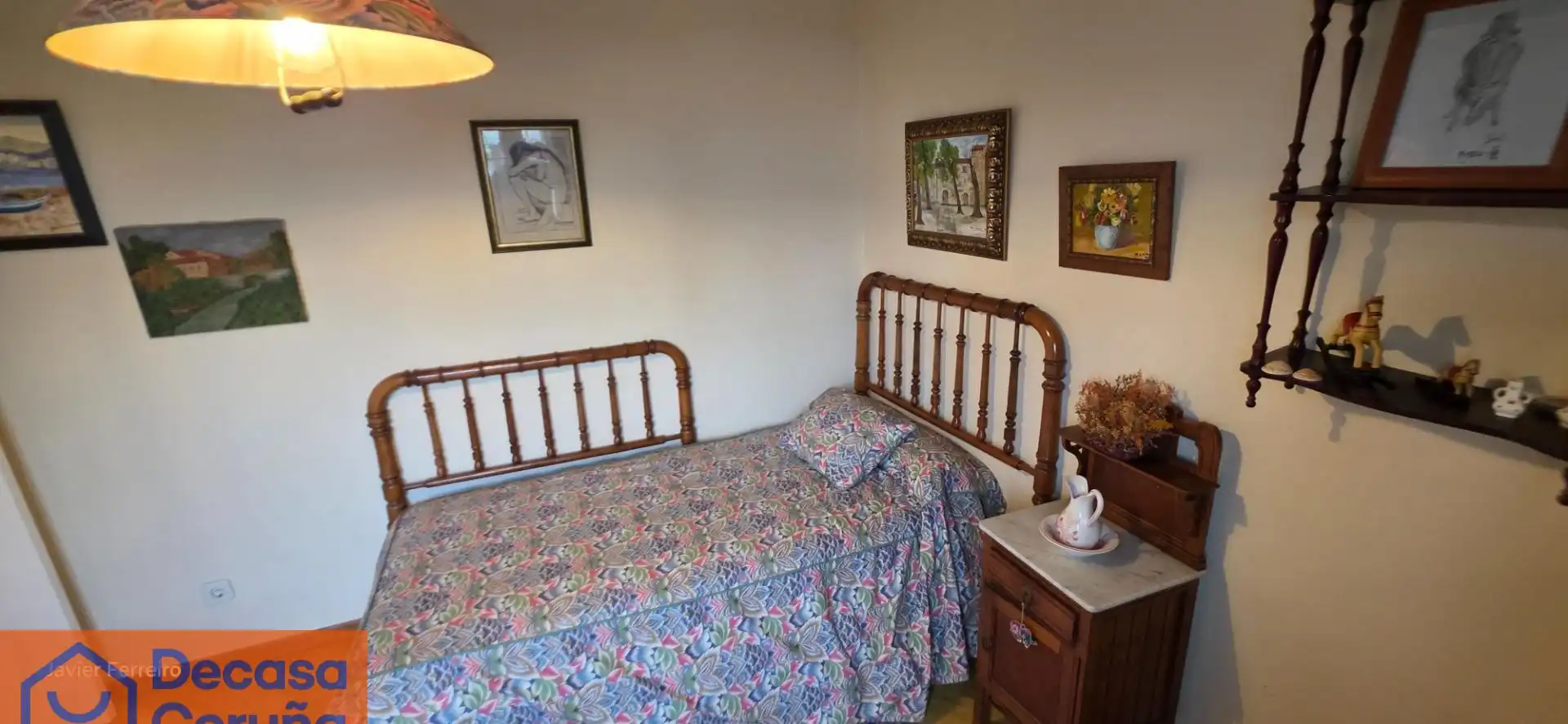 Habitación de Piso en venta en Oleiros con Calefacción, Terraza y Trastero