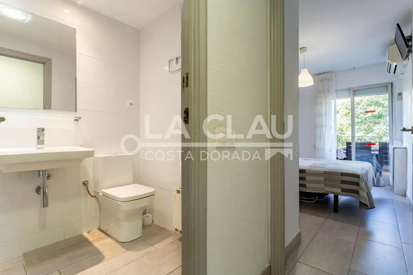Bathroom of Apartments for sale in Cambrils  with Heating, Private garden and Swimming Pool