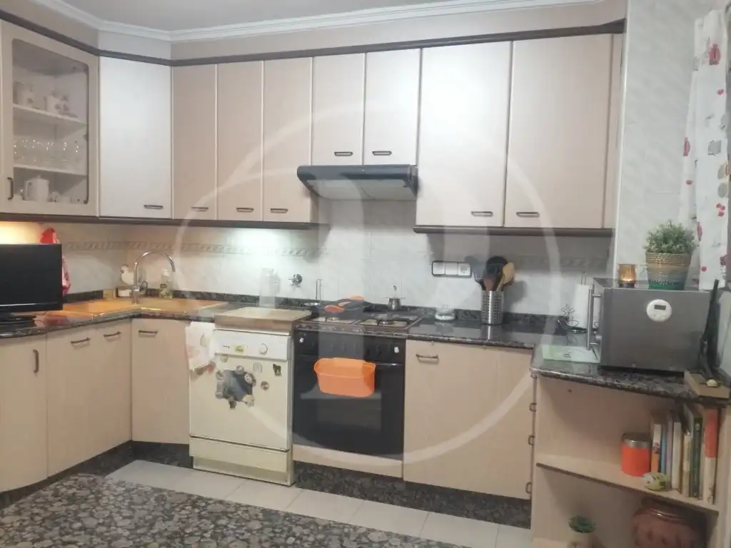 Cocina de Apartamento en venta en Mislata con Aire acondicionado y Balcón