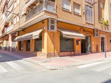 Local comercial en venda a Avenida SALUD