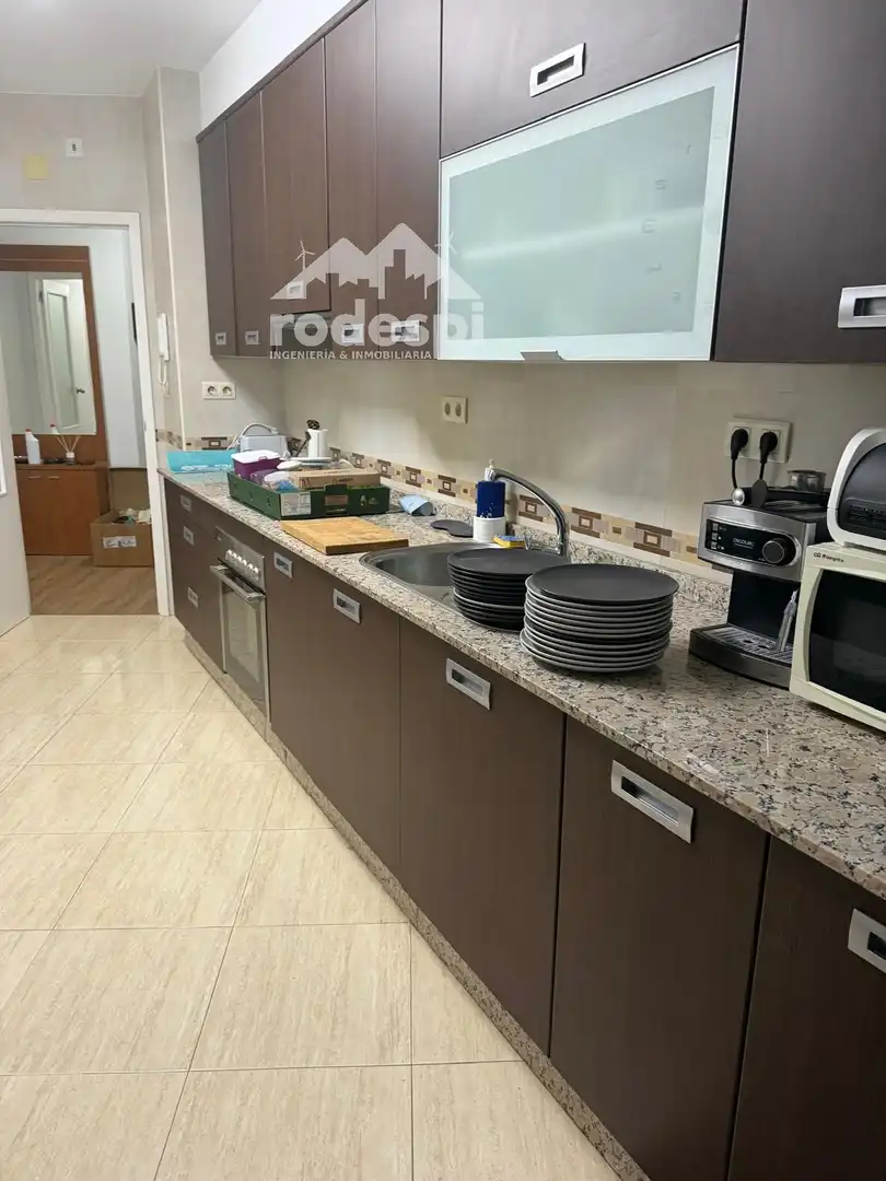Küche von Wohnung zur Miete in Ponteareas mit Heizung, Terrasse und Möbliert