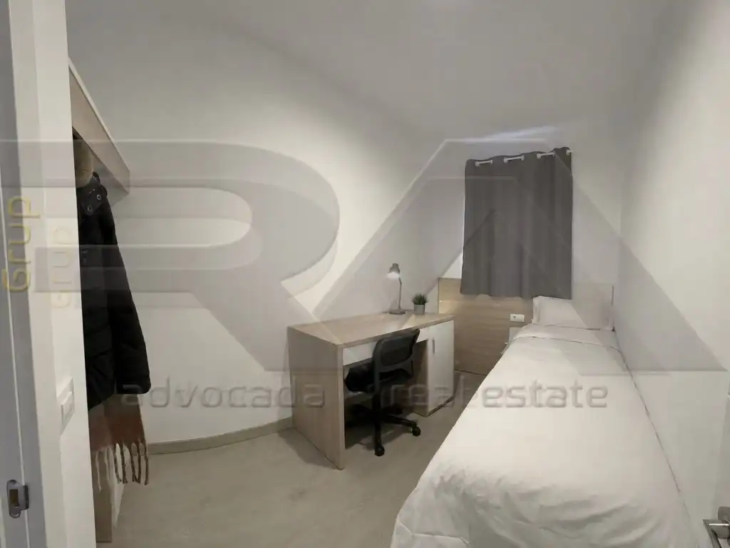 Bedroom of Flat for share in Tarragona  with Air Conditioner, Furnished and Oven