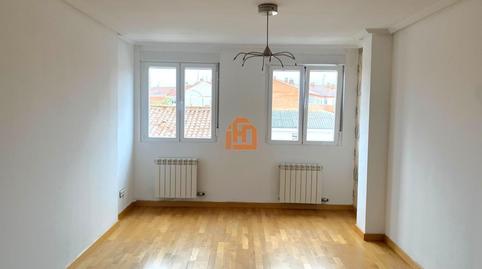 Foto 2 de Pis en venda a Sagitario, Puente Castro, León Capital